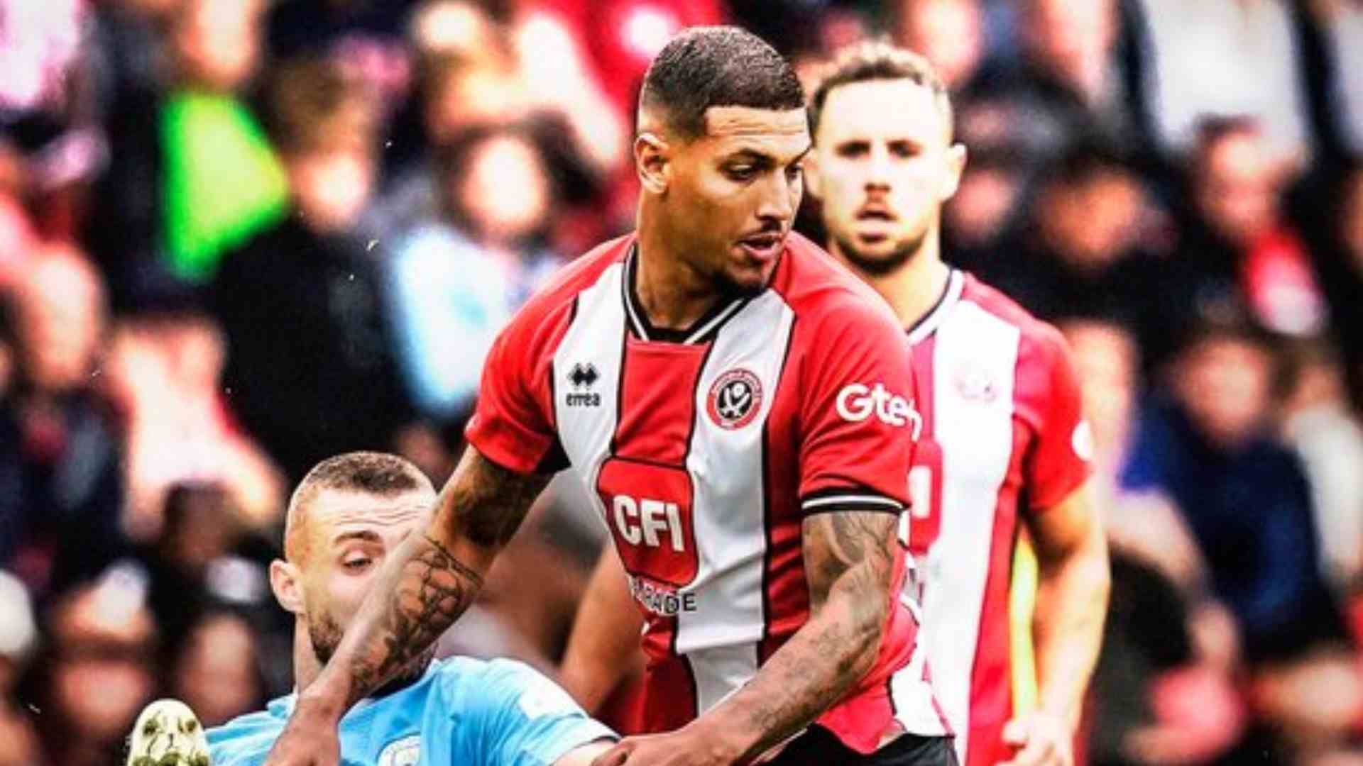 EX - FLAMENGO, VINÍCIUS SOUZA MARCA 1ª GOL NA PREMIER LEAGUE E ALCANÇA MARCA HISTÓRICA NA COMPETIÇÃO